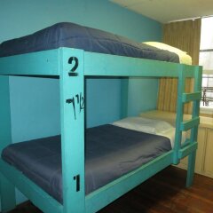 Отель The Cambie Hostel Gastown Канада, Ванкувер - отзывы, цены и фото номеров - забронировать отель The Cambie Hostel Gastown онлайн сейф в номере