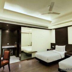 Hotel Godwin Deluxe фото 7