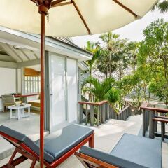 Отель The Surin Phuket 5* Стандартный номер с разными типами кроватей фото 5