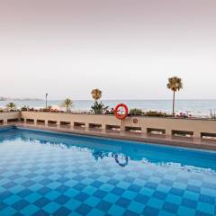 Отель Ilunion Fuengirola Фуэнхирола бассейн