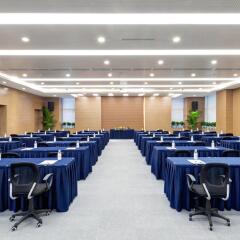 Отель Holiday Inn Express Chengdu West Gate фото 2