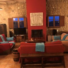 Отель B&B El Ranxo гостиничный бар