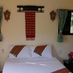 Отель Chez Charly Bungalow сейф в номере фото 2