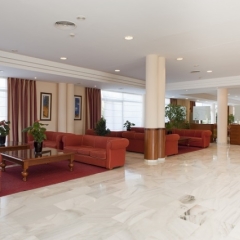 Hotel Garbi Cala Millor интерьер отеля фото 3