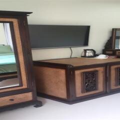 Отель Ao Thai Bangsare Resort 2 удобства в номере