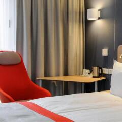 Отель Holiday Inn Express Berlin - Alexanderplatz удобства в номере фото 2