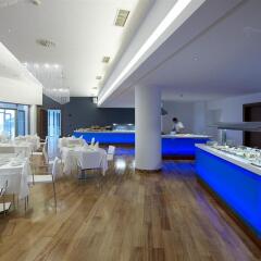 Lindos Blu Luxury Hotel & Suites - Adults Only гостиничный бар