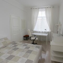 Гостиница Улучшенные апартаменты «ApartLux Профсоюзная 24» в Москве 1 отзыв об отеле, цены и фото номеров - забронировать гостиницу Улучшенные апартаменты «ApartLux Профсоюзная 24» онлайн Москва комната для гостей фото 2
