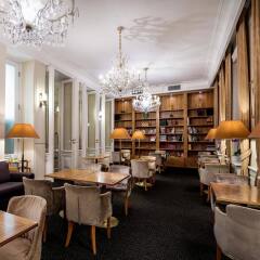 Ventana Hotel Prague гостиничный бар