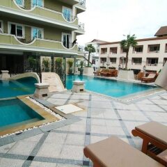 Отель LK Royal Suite Pattaya Таиланд, Паттайя - 1 отзыв об отеле, цены и фото номеров - забронировать отель LK Royal Suite Pattaya онлайн бассейн фото 3