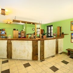 Hotel Garni Myší Díra Чешский Крумлов гостиничный бар