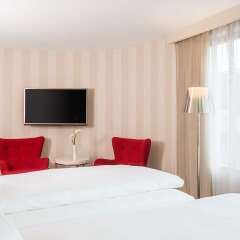 Отель NH Collection Frankfurt City с домашними животными
