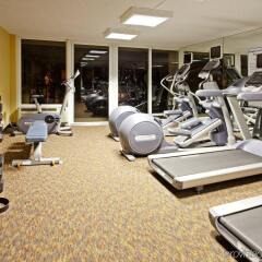 Отель Holiday Inn Lido Beach, Sarasota фитнесс-зал