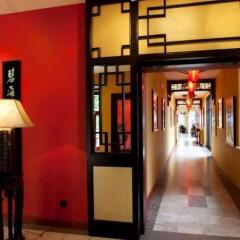 Hotel Zhong Hua гостиничный бар