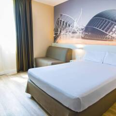 B&B Hotel Valencia Ciudad de las Ciencias комната для гостей фото 2