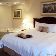 Hampton Inn Easton in Easton, United States of America from 197$, photos, reviews - zenhotels.com guestroom photo 3