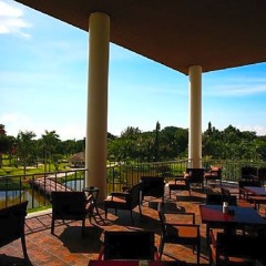 Bangpra Resort Hotel гостиничный бар