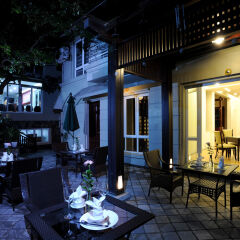 New Era Hotel and Villa питание
