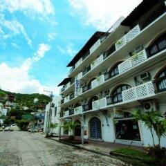 Hotel Hacienda de Vallarta Centro парковка фото 2