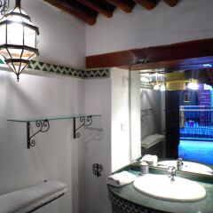 Отель Riad A La Belle Etoile Марокко, Сейл - отзывы, цены и фото номеров - забронировать отель Riad A La Belle Etoile онлайн ванная фото 2