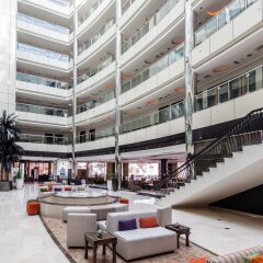 Отель Holiday Inn Dubai - Al Barsha ОАЭ, Дубай - отзывы, цены и фото номеров - забронировать отель Holiday Inn Dubai - Al Barsha онлайн спортивное сооружение