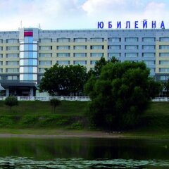 Гостиница Юбилейная в Ярославле - забронировать гостиницу Юбилейная, цены и фото номеров Ярославль приотельная территория