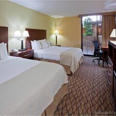 Отель Holiday Inn Bloomington Airport South Mall Area, an IHG Hotel США, Блумингтон - отзывы, цены и фото номеров - забронировать отель Holiday Inn Bloomington Airport South Mall Area, an IHG Hotel онлайн фото 2