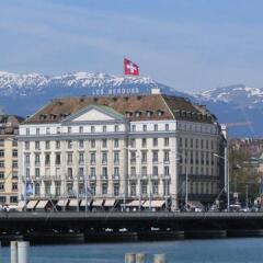 Отель Four Seasons Hotel Geneva Швейцария, Женева - отзывы, цены и фото номеров - забронировать отель Four Seasons Hotel Geneva онлайн фото 2