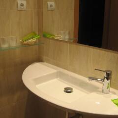 Отель Hostal T4 ванная