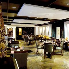Отель Le Royal Meridien, Plaza Athenee Bangkok питание