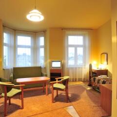 Отель Kosmopolita Rooms Польша, Краков - 1 отзыв об отеле, цены и фото номеров - забронировать отель Kosmopolita Rooms онлайн комната для гостей фото 3