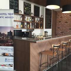TRYP by Wyndham Mexico City World Trade Center Area Hotel гостиничный бар