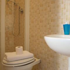 Отель Meltin Rome Guest House ванная