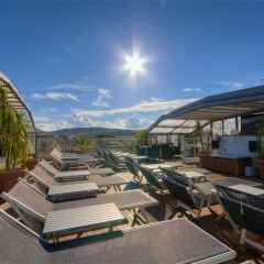 Отель Goldstar Resort & Suites Франция, Ницца - 1 отзыв об отеле, цены и фото номеров - забронировать отель Goldstar Resort & Suites онлайн бассейн фото 3