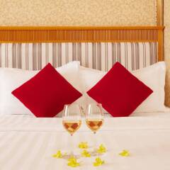 Cherry Hotel комната для гостей