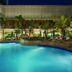 Отель Sheraton Manila Bay Филиппины, Манила - отзывы, цены и фото номеров - забронировать отель Sheraton Manila Bay онлайн бассейн фото 3
