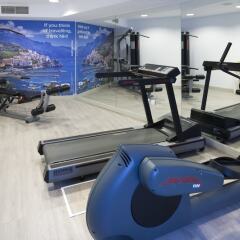 NH Collection Amistad Córdoba Hotel фитнесс-зал фото 2