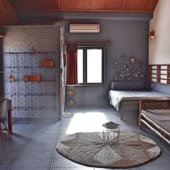 Отель The Happy Bird B&B комната для гостей фото 4