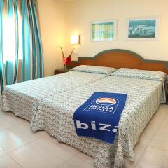 Invisa Hotel Club Cala Verde комната для гостей