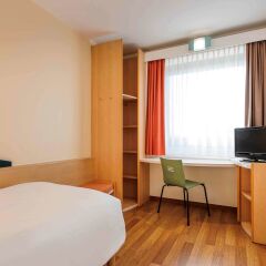 Отель Ibis Berlin Messe Германия, Берлин - отзывы, цены и фото номеров - забронировать отель Ibis Berlin Messe онлайн комната для гостей фото 2