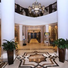 Al Hamra Hotel интерьер отеля