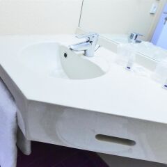 Hotel Kyriad Beauvais Sud ванная