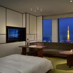 Отель Andaz Tokyo Toranomon Hills - a concept by Hyatt Япония, Токио - 1 отзыв об отеле, цены и фото номеров - забронировать отель Andaz Tokyo Toranomon Hills - a concept by Hyatt онлайн комната для гостей фото 2