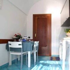 Отель Edenholiday Casa Vacanze Минори удобства в номере фото 2