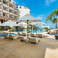 Отель Garden Cliff Resort and Spa Таиланд, Паттайя - отзывы, цены и фото номеров - забронировать отель Garden Cliff Resort and Spa онлайн бассейн фото 2