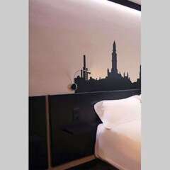 Отель Comfort Hotel Davout Nation Paris 20 Франция, Париж - отзывы, цены и фото номеров - забронировать отель Comfort Hotel Davout Nation Paris 20 онлайн балкон
