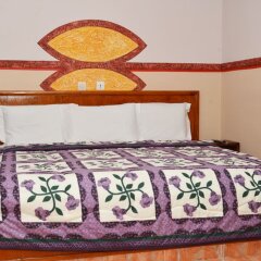 Hotel International in Grand-Bassam, Cote d'Ivoire from 78$, photos, reviews - zenhotels.com guestroom photo 2