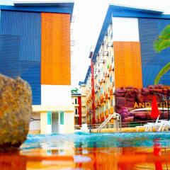 Отель Andatel Grandé Patong Phuket бассейн