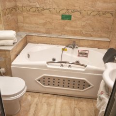 Hotel Emir in Algiers, Algeria from 60$, photos, reviews - zenhotels.com bathroom