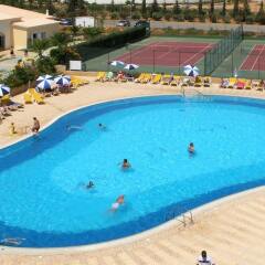 Отель Oasis Parque Country Club Португалия, Портимао - отзывы, цены и фото номеров - забронировать отель Oasis Parque Country Club онлайн спортивное сооружение